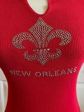 Red Short-Sleeve Rhinestone Fleur-de-Lis Tee - New Orleans